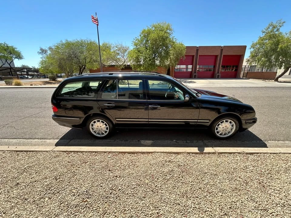 2000 Mercedes-Benz W210 E-Class - Image 6 of 13
