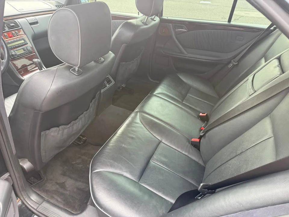 2000 Mercedes-Benz W210 E-Class - Image 9 of 15