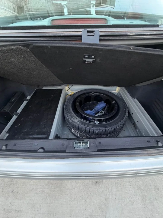 2000 Mercedes-Benz W210 E-Class - Image 17 of 18