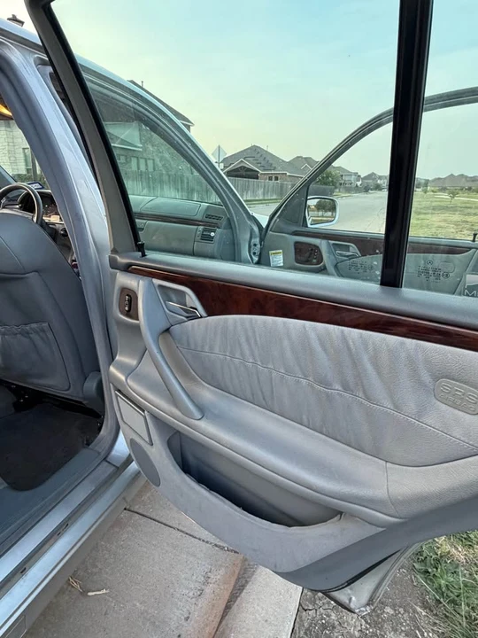 2000 Mercedes-Benz W210 E-Class - Image 14 of 18