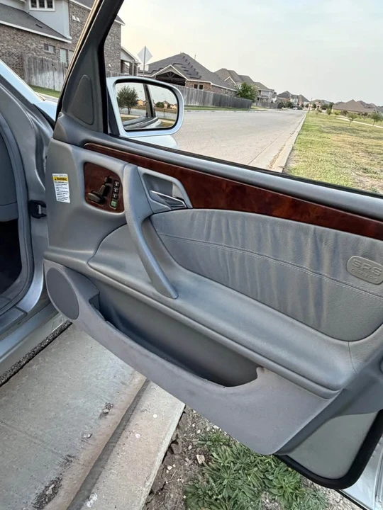 2000 Mercedes-Benz W210 E-Class - Image 10 of 18