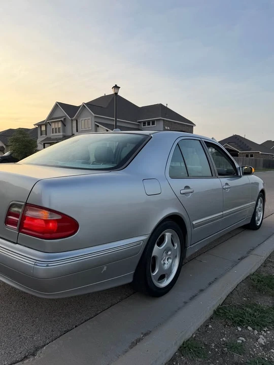 2000 Mercedes-Benz W210 E-Class - Image 7 of 18