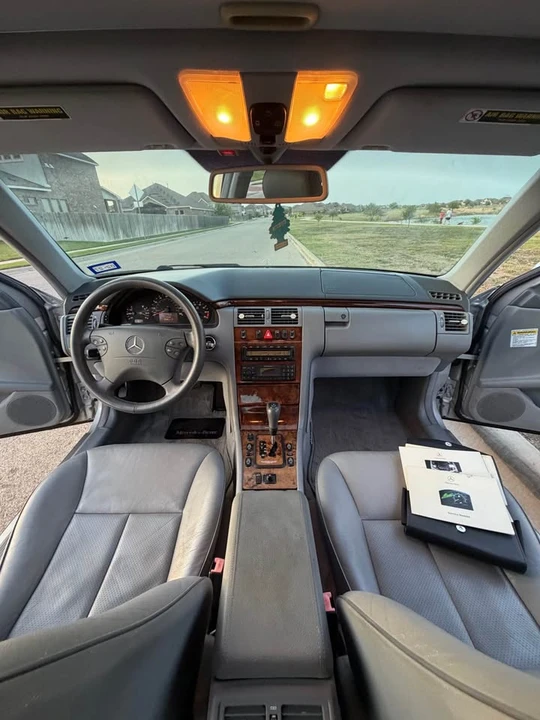 2000 Mercedes-Benz W210 E-Class - Image 16 of 18