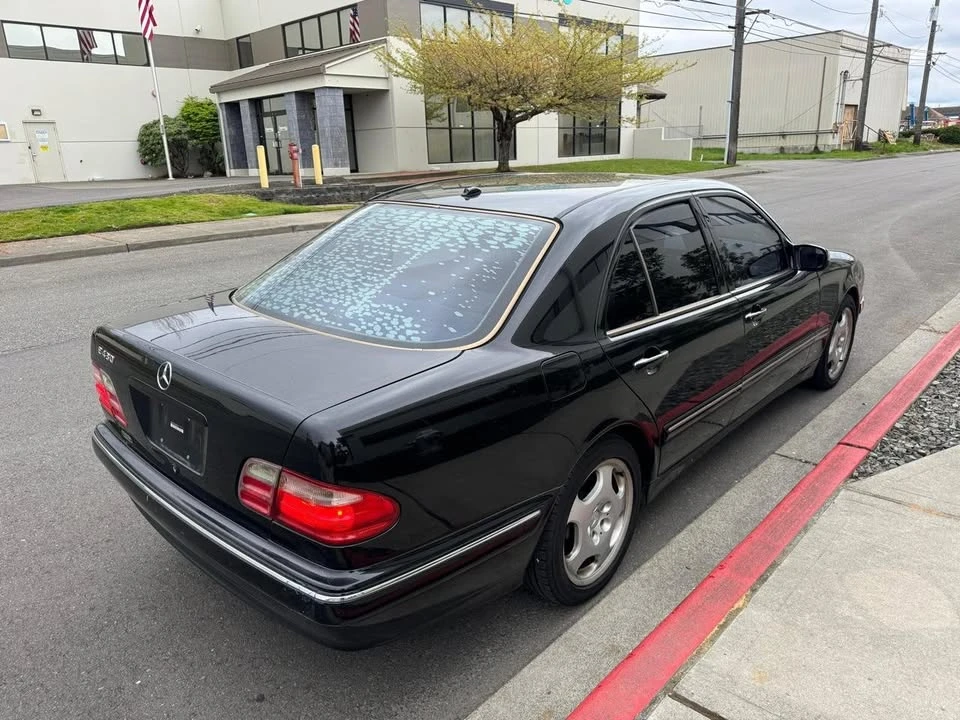 2000 Mercedes-Benz W210 E-Class - Image 2 of 13