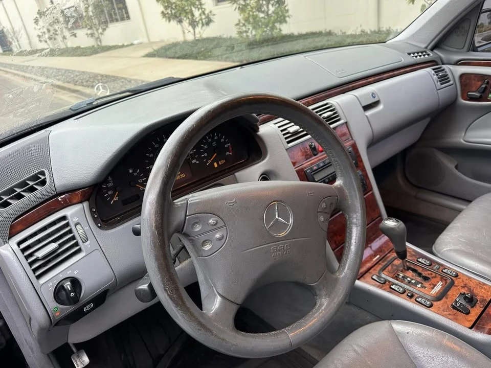 2000 Mercedes-Benz W210 E-Class - Image 10 of 13