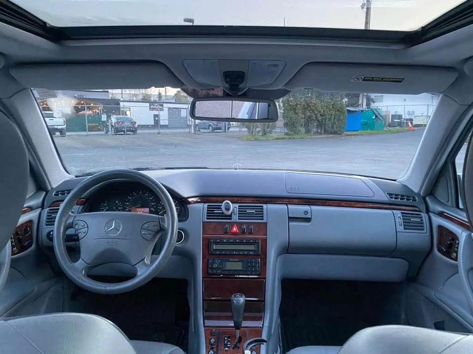 2000 Mercedes-Benz W210 E-Class - Image 12 of 13