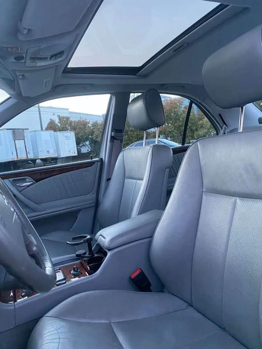 2000 Mercedes-Benz W210 E-Class - Image 8 of 13