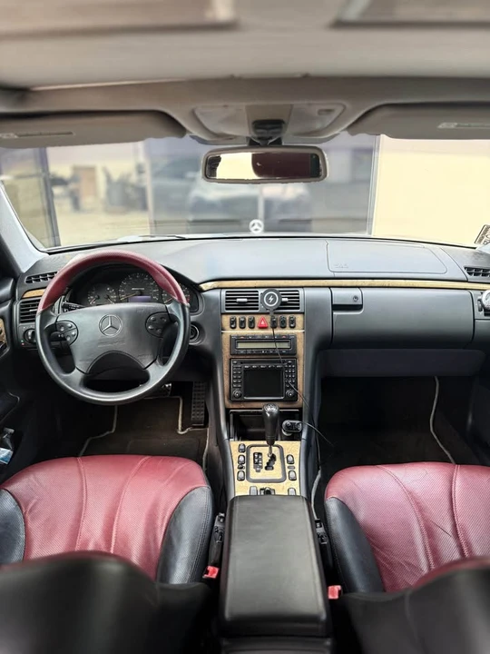 2000 Mercedes-Benz W210 E 36 & E 50 & E 55 & E 60 AMG - Image 5 of 5