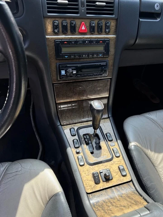 2000 Mercedes-Benz W210 E 36 & E 50 & E 55 & E 60 AMG - Image 6 of 15