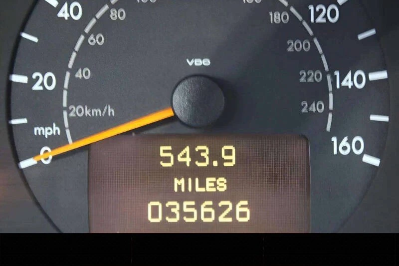 2000 Mercedes-Benz W210 E-Class - Image 14 of 19
