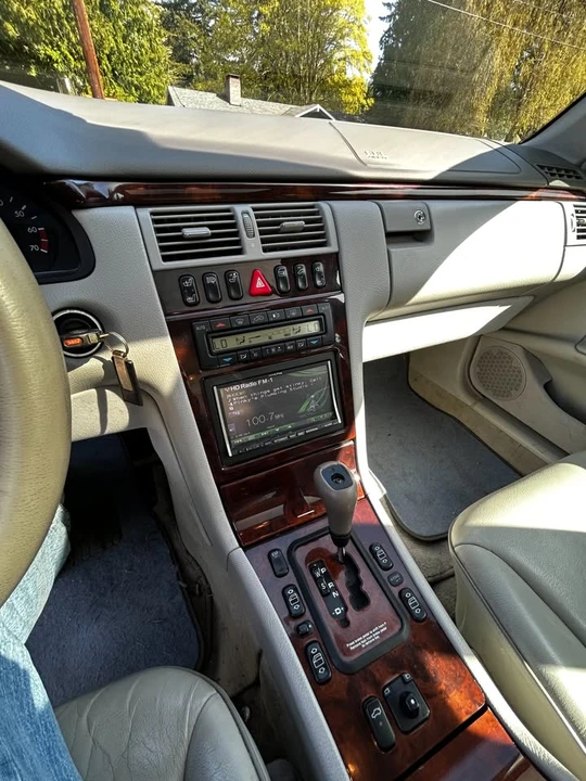 2000 Mercedes-Benz W210 E-Class - Image 7 of 13