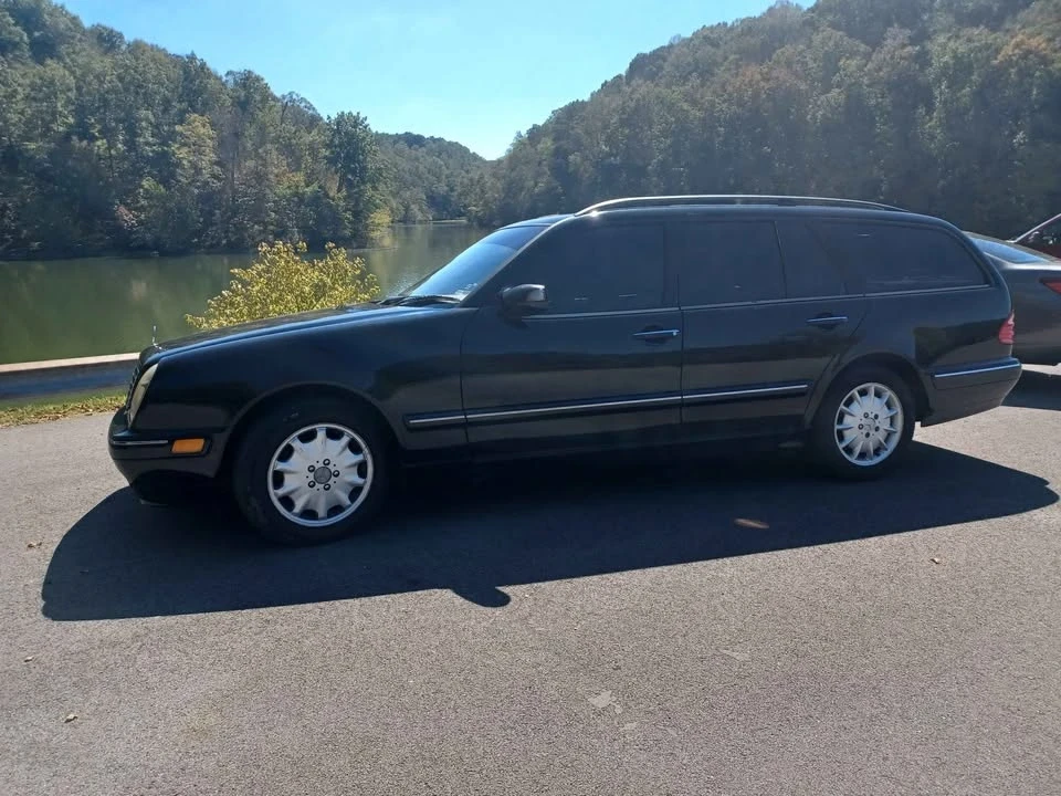 2000 Mercedes-Benz W210 E-Class - Image 4 of 13
