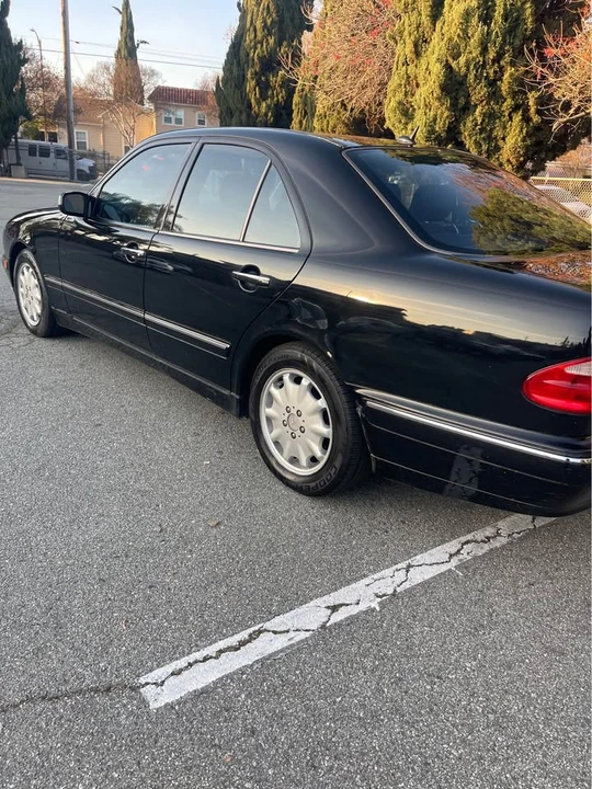 2000 Mercedes-Benz W210 E-Class - Image 4 of 15