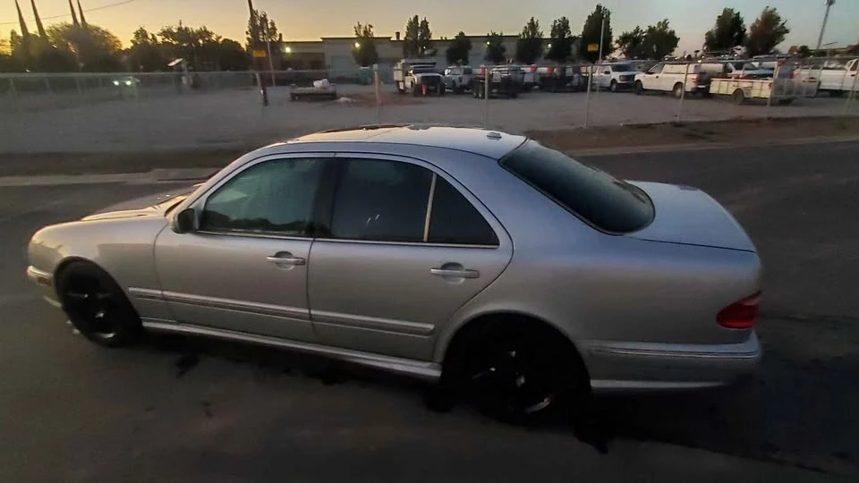 2000 Mercedes-Benz W210 E 36 & E 50 & E 55 & E 60 AMG - Image 4 of 10