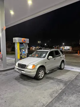 2000 Mercedes-Benz ML 430