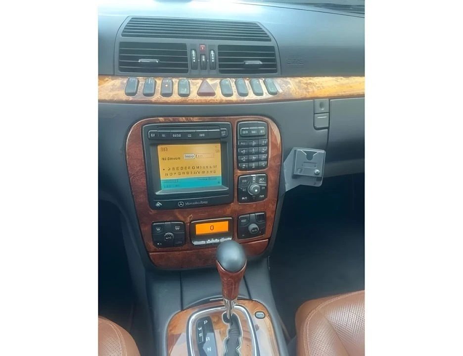 2000 Mercedes-Benz W220 S-Class - Image 17 of 20