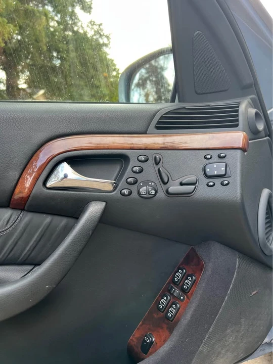 2000 Mercedes-Benz W220 S-Class - Image 10 of 15