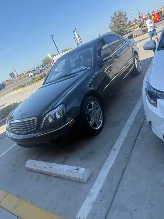 2000 Mercedes-Benz W220 S-Class - Image 3 of 5