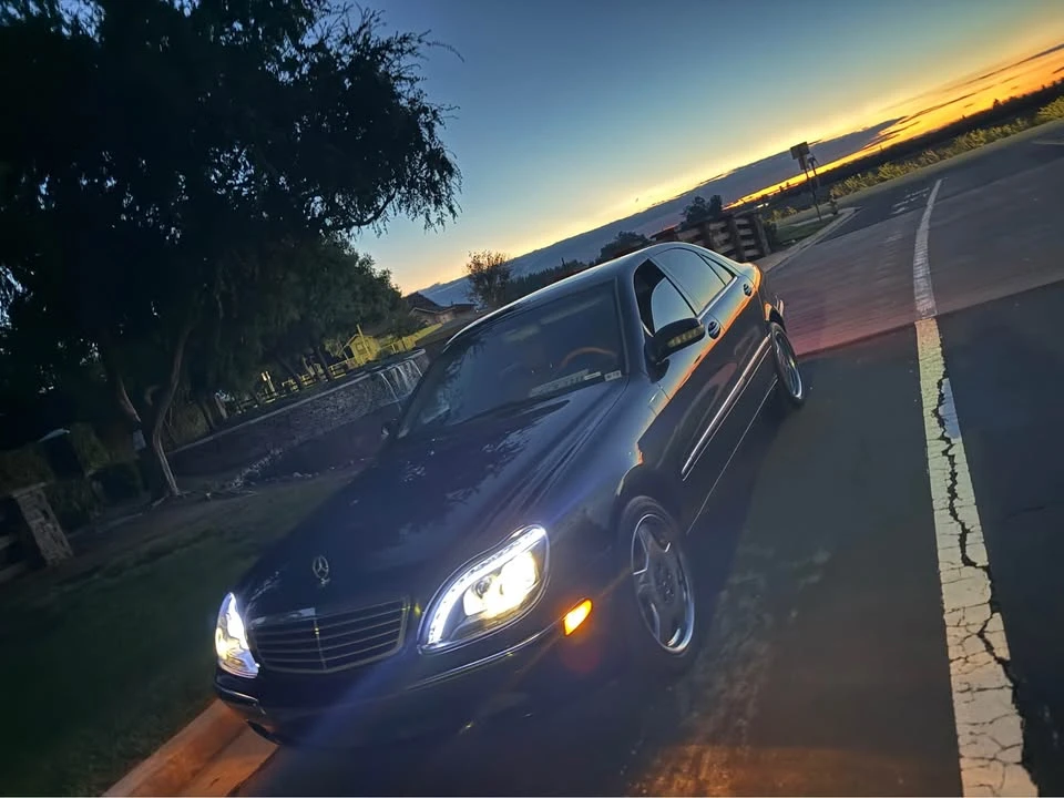 2000 Mercedes-Benz W220 S-Class - Image 2 of 5