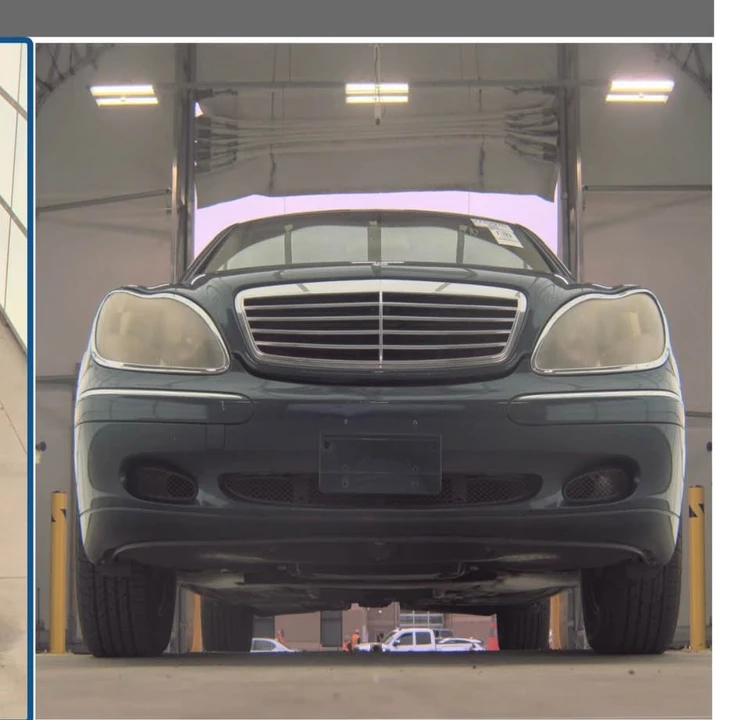 2000 Mercedes-Benz W220 S-Class - Image 8 of 13