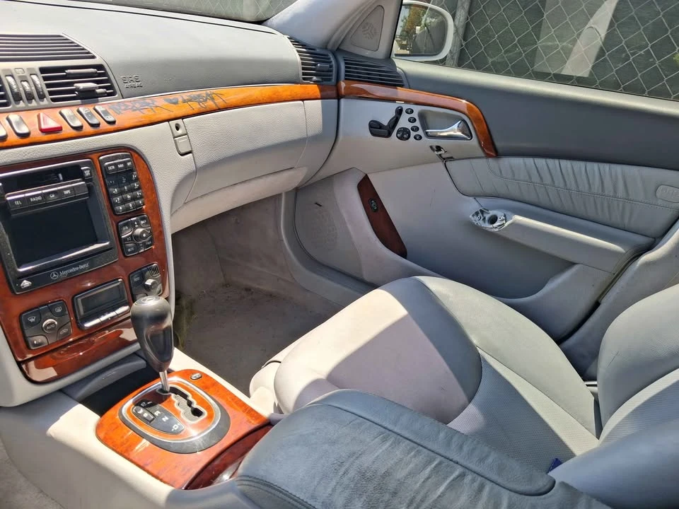 2000 Mercedes-Benz W220 S-Class - Image 4 of 11