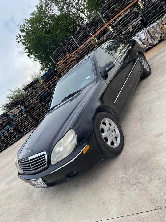 2000 Mercedes-Benz W220 S-Class - Image 2 of 8