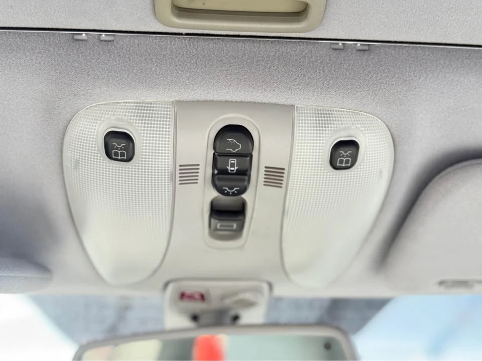 2000 Mercedes-Benz W220 S-Class - Image 13 of 20