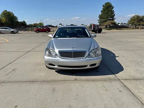 2000 Mercedes-Benz S 500 Sedan