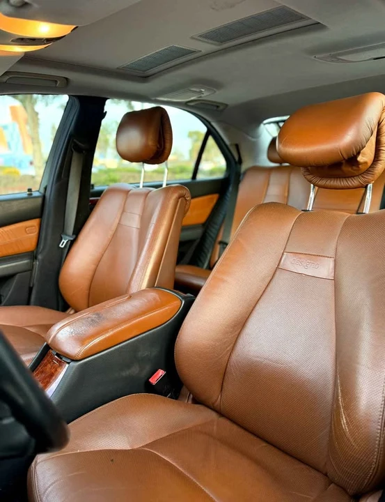 2000 Mercedes-Benz W220 S-Class - Image 8 of 11