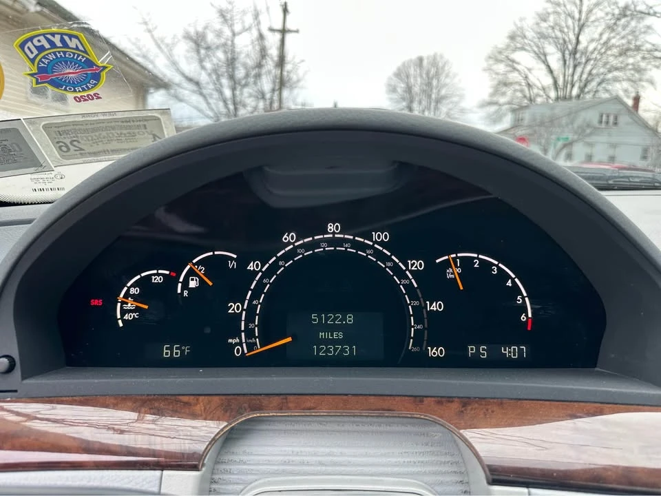 2000 Mercedes-Benz W220 S-Class - Image 11 of 13