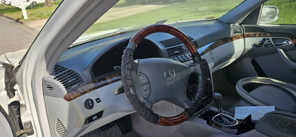 2000 Mercedes-Benz W220 S-Class - Image 6 of 11
