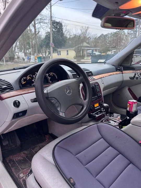 2000 Mercedes-Benz W220 S-Class - Image 9 of 12