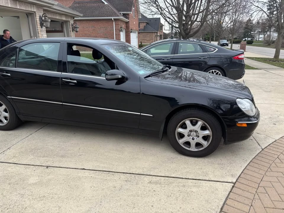 2000 Mercedes-Benz W220 S-Class - Image 2 of 9