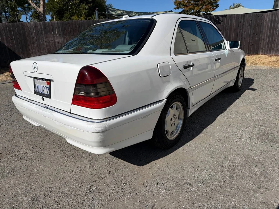 2000 Mercedes-Benz W202 C-Class - Image 3 of 14