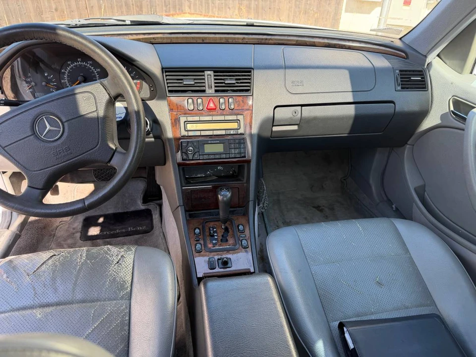 2000 Mercedes-Benz W202 C-Class - Image 12 of 14