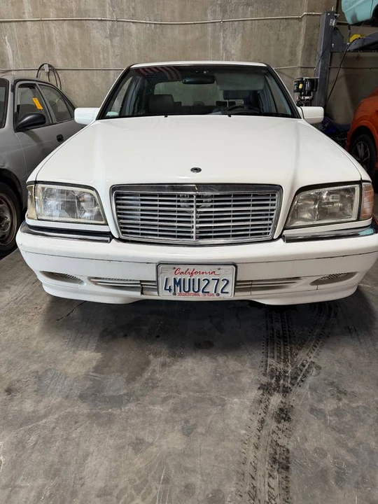 2000 Mercedes-Benz W202 C-Class - Image 13 of 14