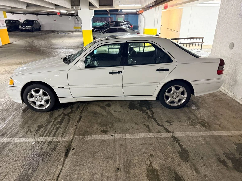 2000 Mercedes-Benz W202 C-Class - Image 4 of 6