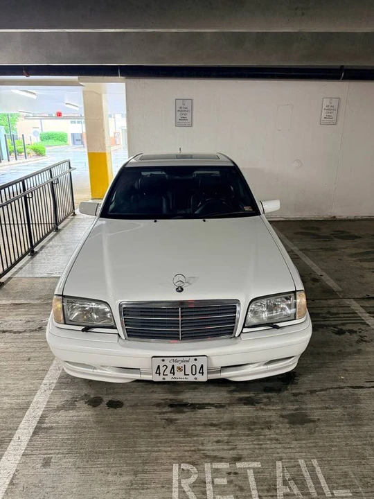 2000 Mercedes-Benz W202 C-Class - Image 2 of 6