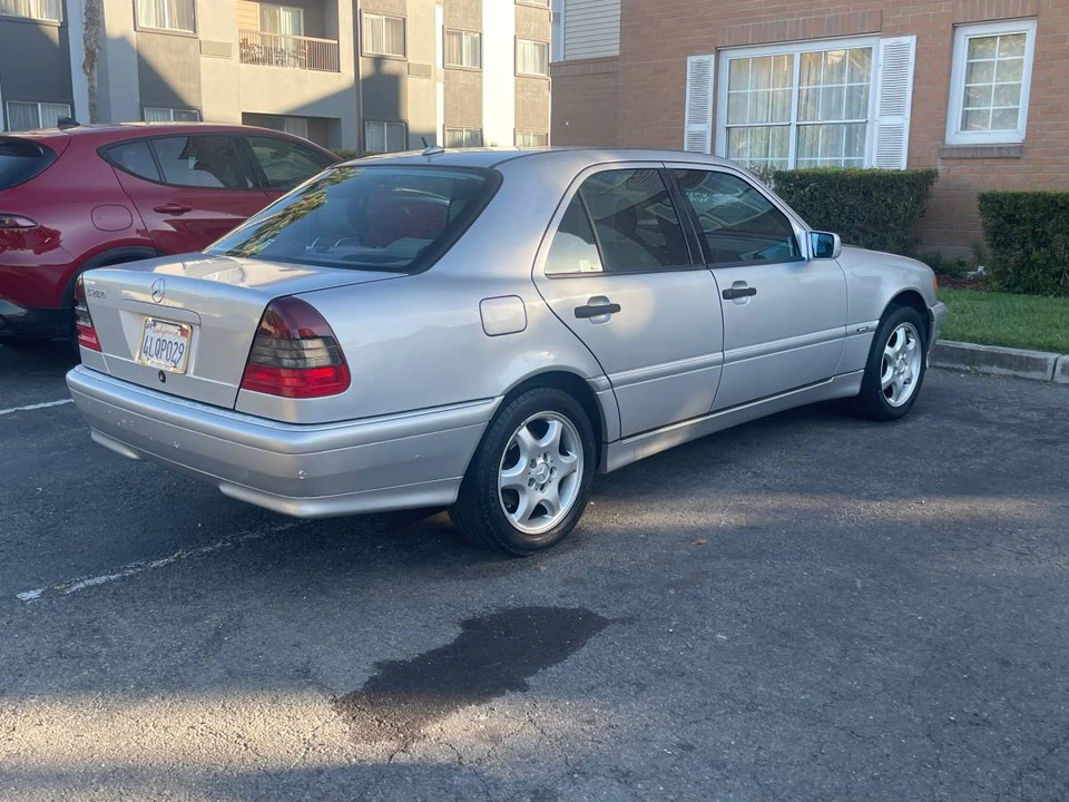 2000 Mercedes-Benz W202 C-Class - Image 3 of 12