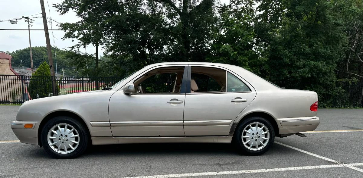 2000 Mercedes-Benz W210 E-Class - Image 2 of 7