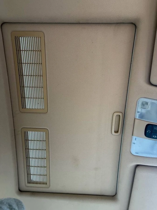 2000 Mercedes-Benz W210 E-Class - Image 16 of 17