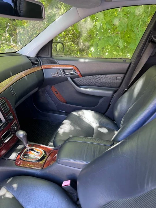 2000 Mercedes-Benz W220 S-Class - Image 9 of 23