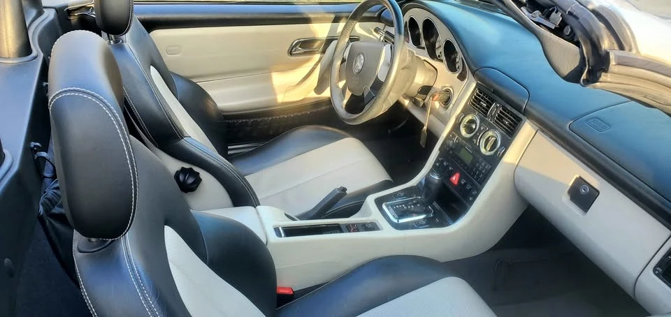 2000 Mercedes-Benz R170 SLK-Class - Image 2 of 3