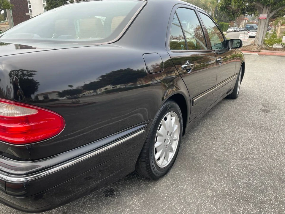 2000 Mercedes-Benz W210 E-Class - Image 5 of 11