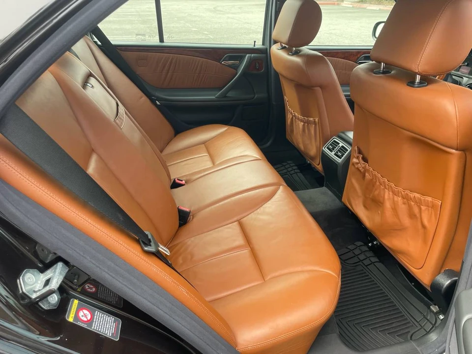 2000 Mercedes-Benz W210 E-Class - Image 9 of 11