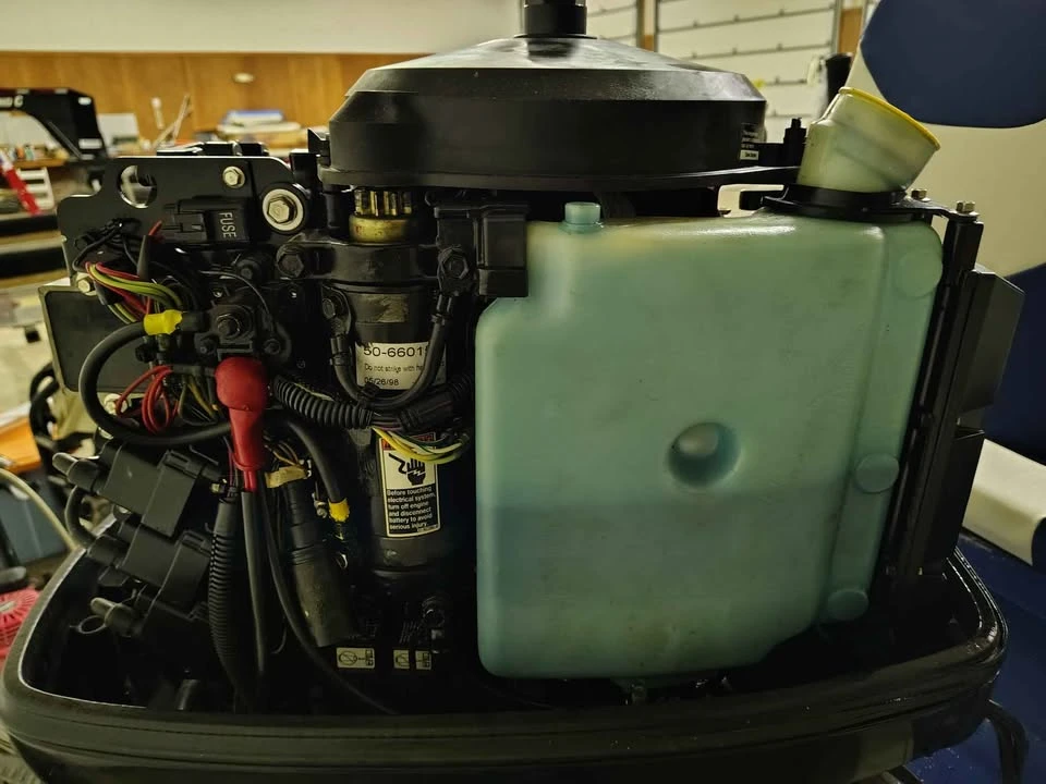 2000 Parts & Memorabilia Engines - Image 3 of 3