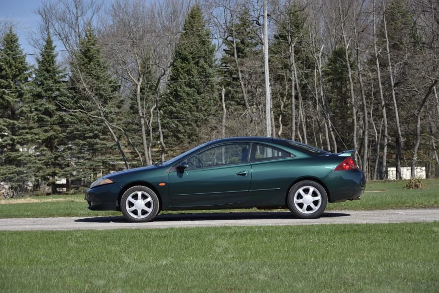 2000 Mercury Cougar 4th+ Gen - Image 2 of 31