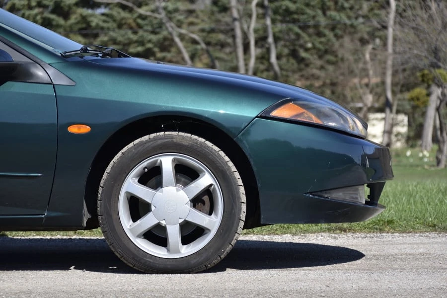 2000 Mercury Cougar 4th+ Gen - Image 9 of 31