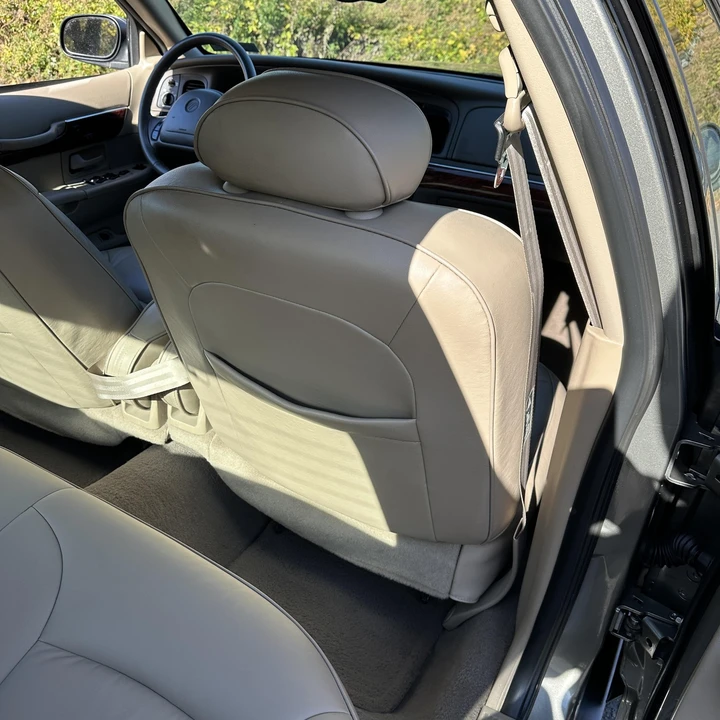 2000 Mercury Grand Marquis - Image 22 of 31