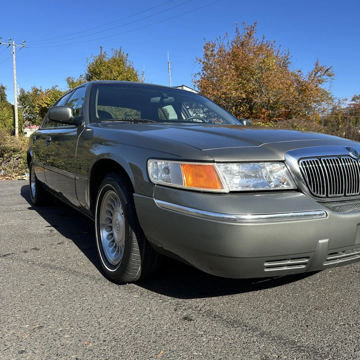 2000 Mercury Grand Marquis - Image 12 of 31